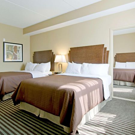 Best Western Plus Barrie Pokój zdjęcie